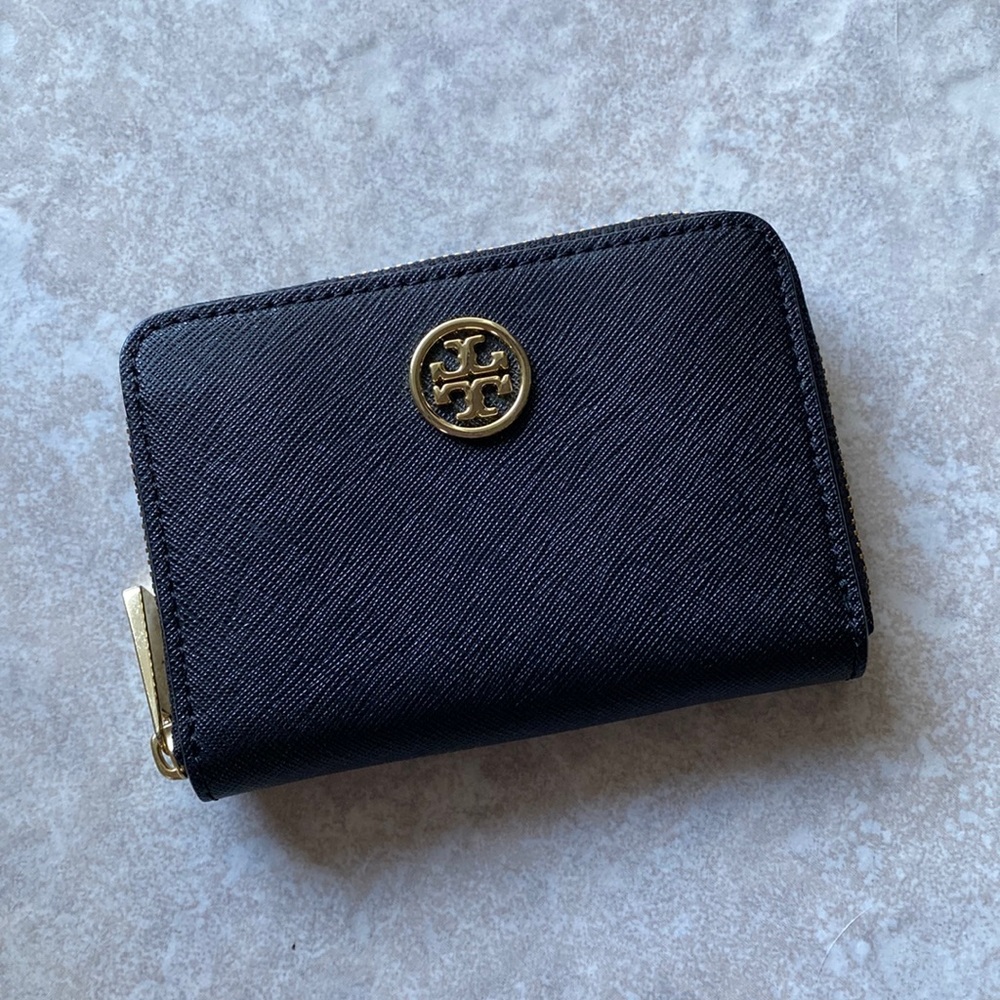 Tory Burch mini wallet